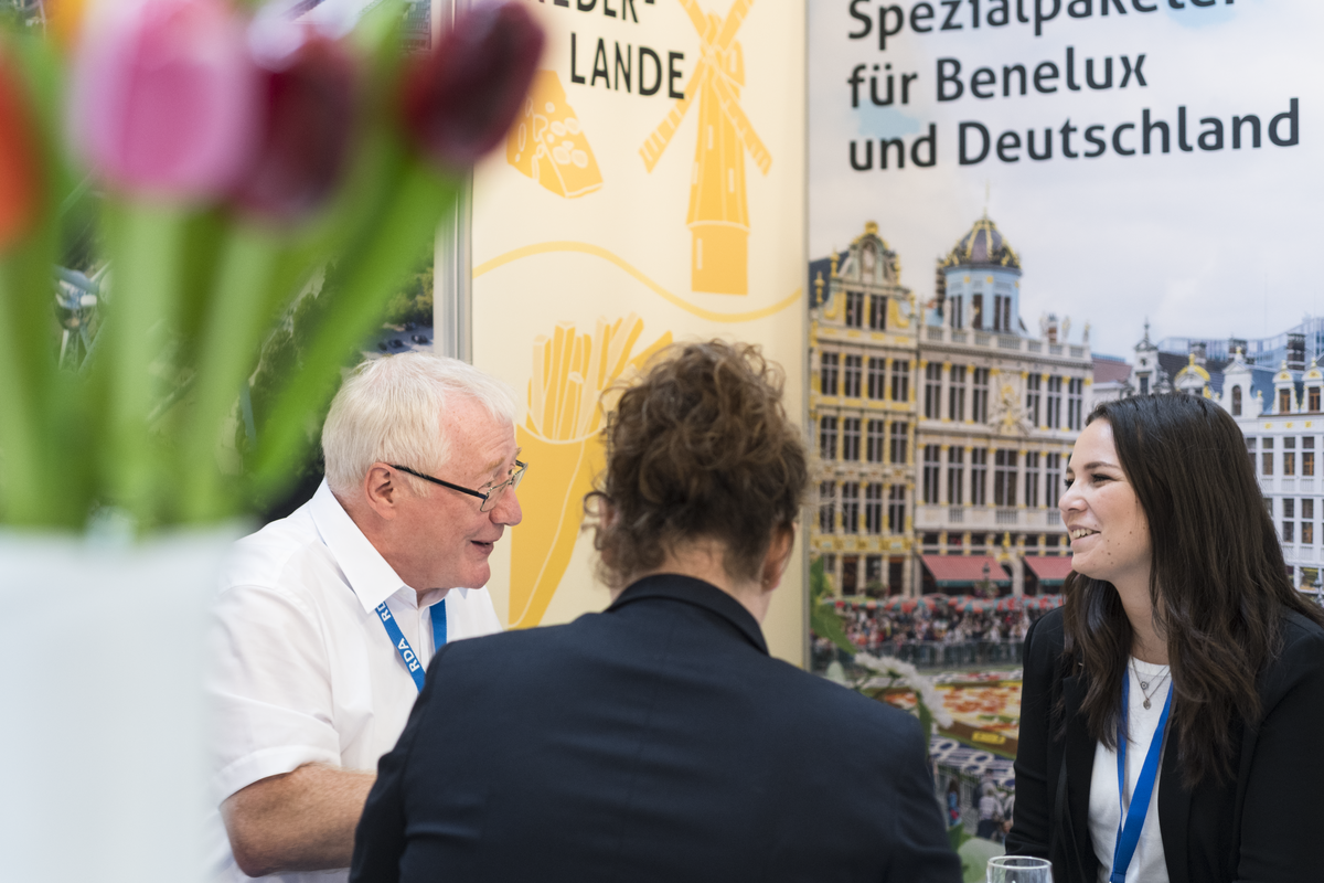 überland Tecklenburg – angeregtes Beratungsgespräch auf Augenhöhe